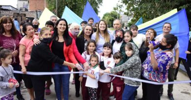 Noe Correa inauguró la obra de la calle Paracas