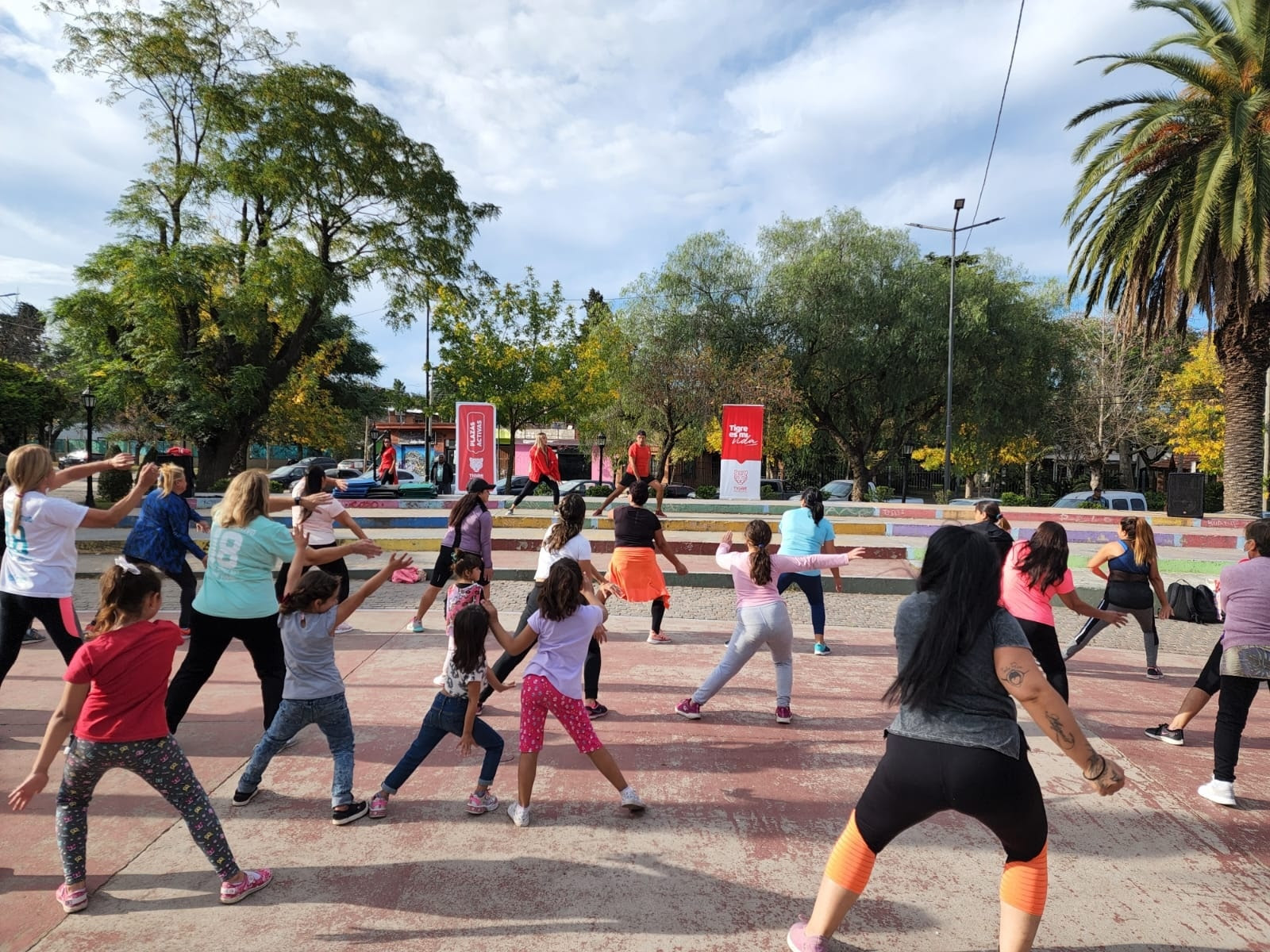 Plazas Activas, una propuesta del Municipio de Tigre para fomentar la actividad física entre vecinos y vecinas