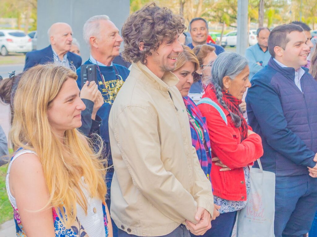 Los Bomberos voluntarios de San Fernando homenajearon a Luis Andreotti