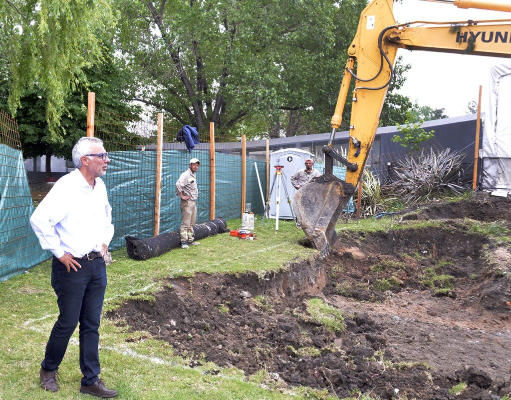 Julio Zamora monitoreó los avances en obras de infraestructura en el Polideportivo Sarmiento