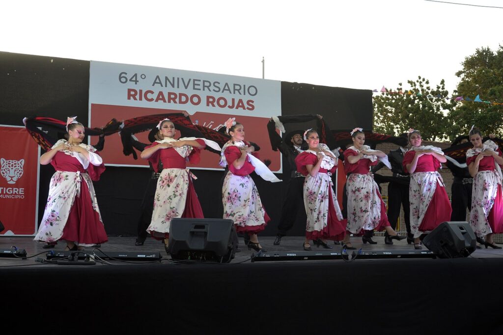 Con una fiesta multitudinaria, el Municipio de Tigre celebró el 64° aniversario de Ricardo Rojas