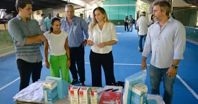 Malena Galmarini acompañó el inicio de clases en la Escuela N°12 del Delta e inauguró dos tanques de Aysa con agua potable para abastecer el establecimiento